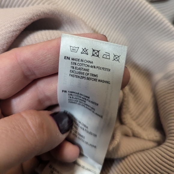 Varley vine half zip sweater, size large - Picture 5 of 5